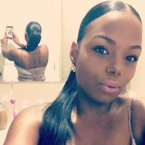 Meet your Posher, Idalina